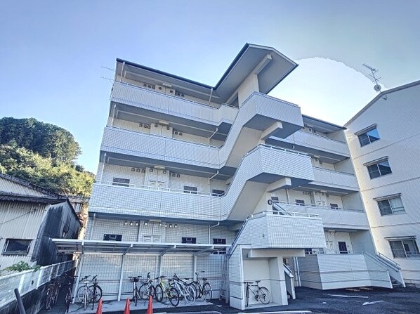 ロイヤルハウス(朝倉丙)の物件外観写真